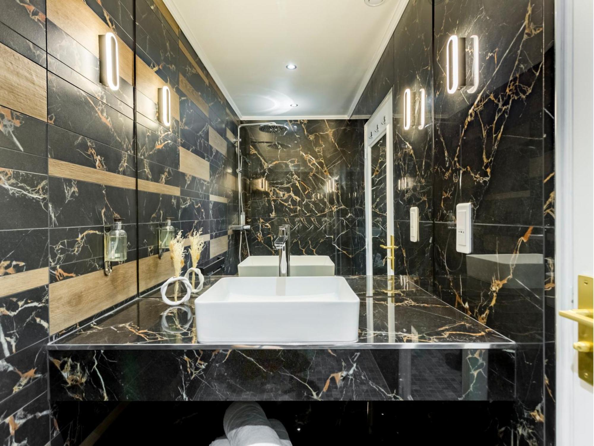 Merveil - Signature - Champs Elysees -kleber